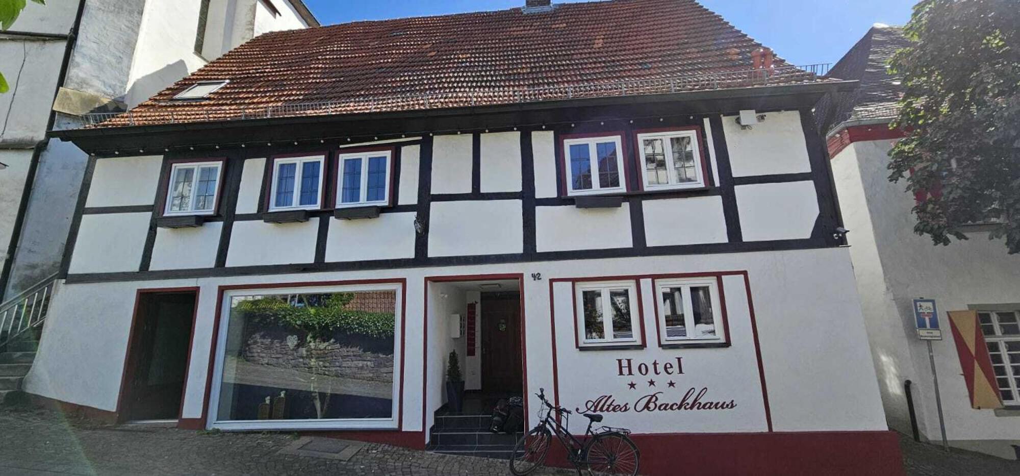 Hotelbetriebe Gueldenhaupt Gmbh Арнсберг Екстер'єр фото